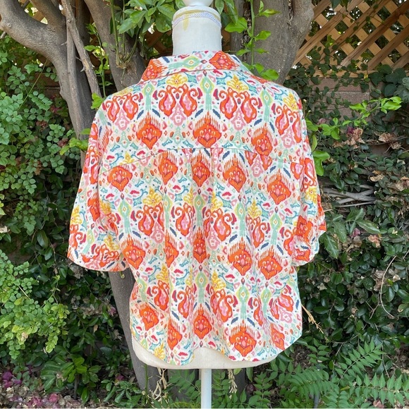 Short Sleeve Top Christian Siriano New York Button Up Crop Size Large - Picture 5 of 10